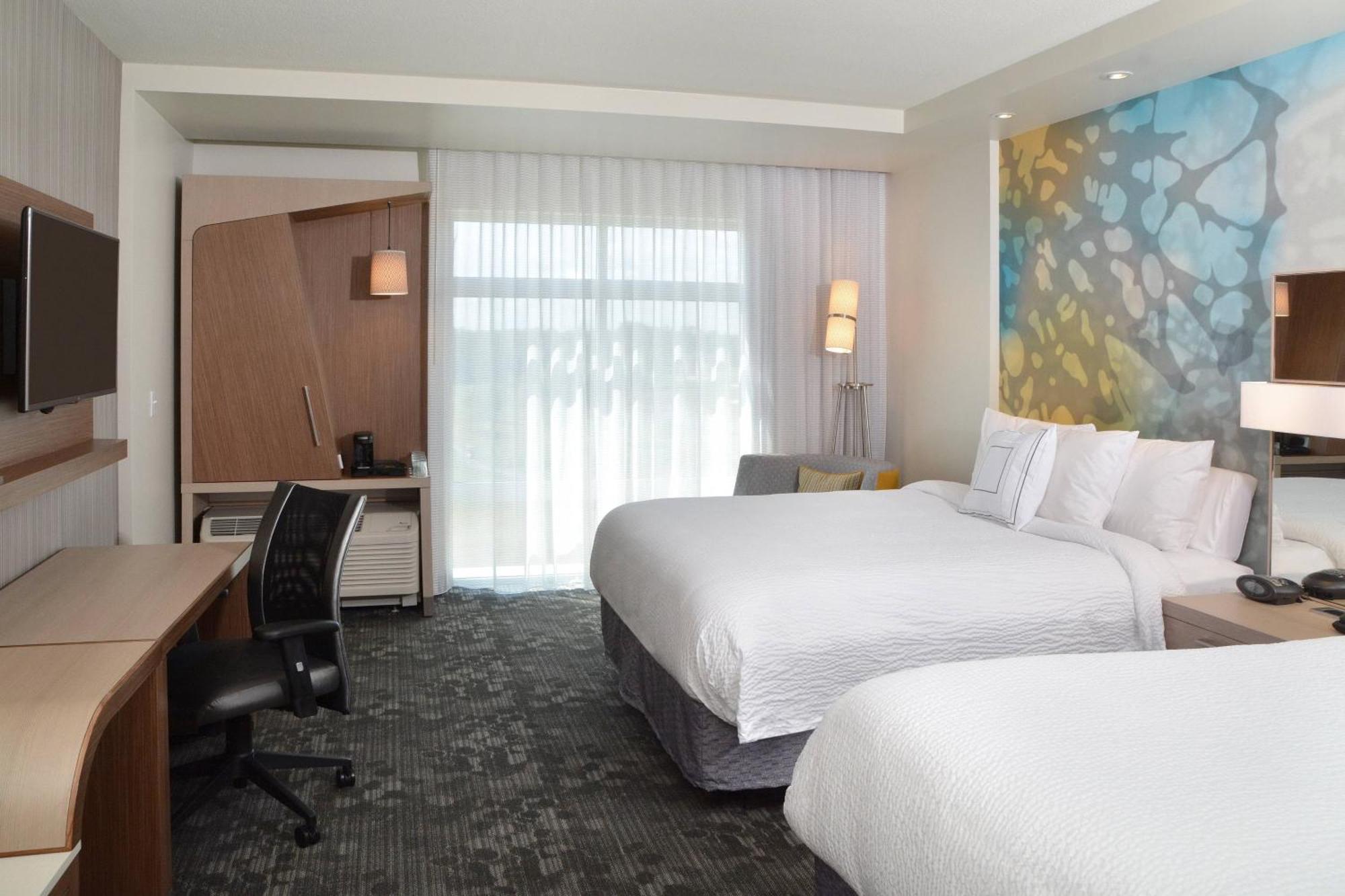 Courtyard By Marriott Youngstown Canfield Buitenkant foto