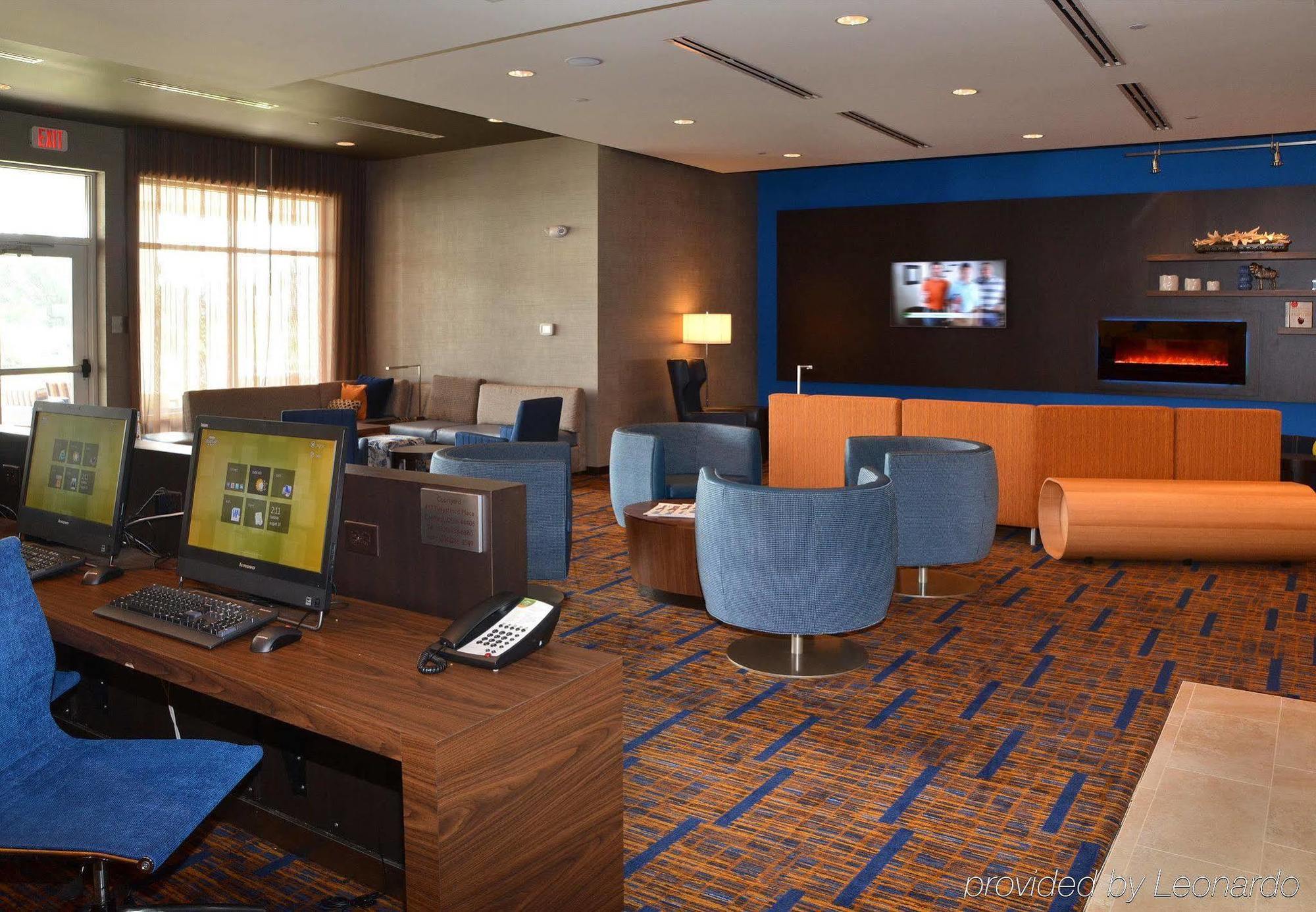 Courtyard By Marriott Youngstown Canfield Buitenkant foto
